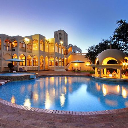 Victoria Falls Rainbow Hotel Buitenkant foto