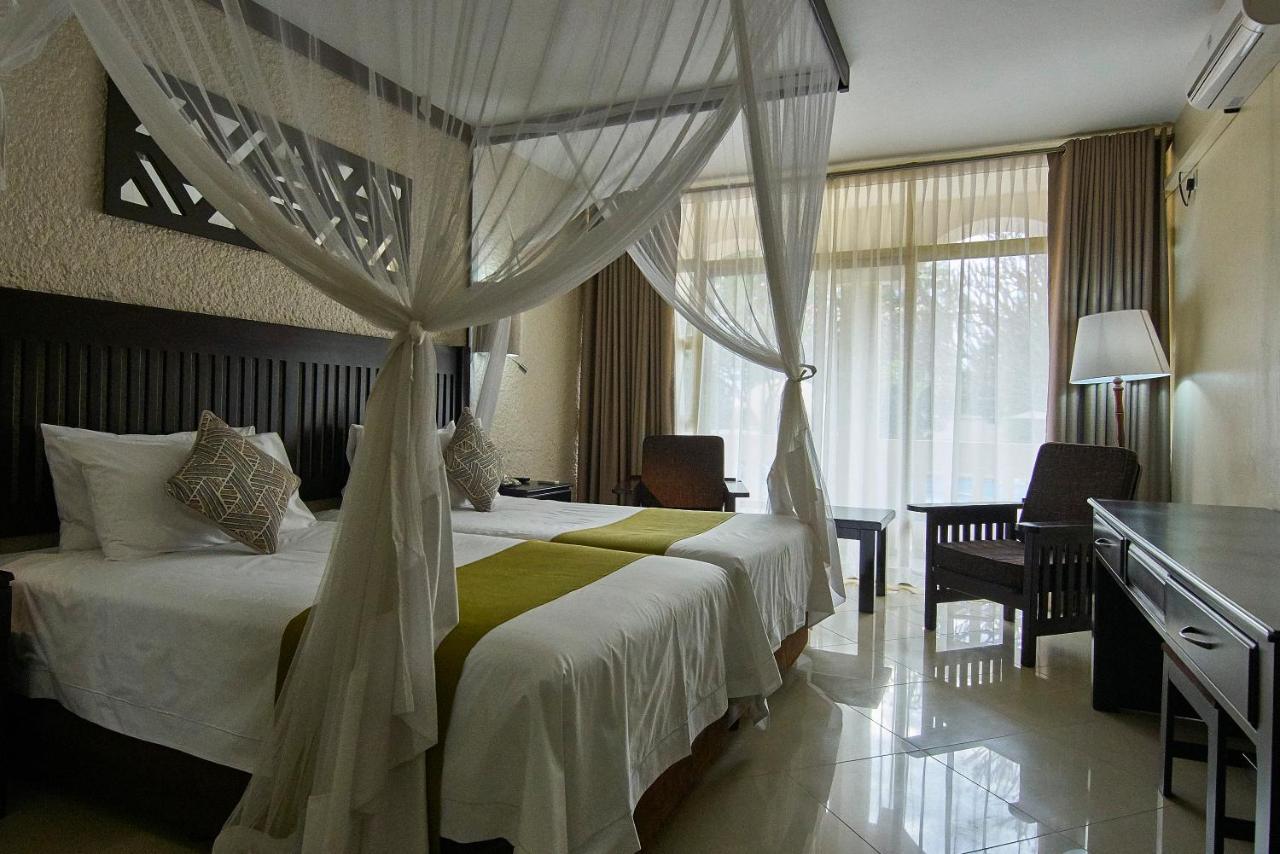 Victoria Falls Rainbow Hotel Buitenkant foto