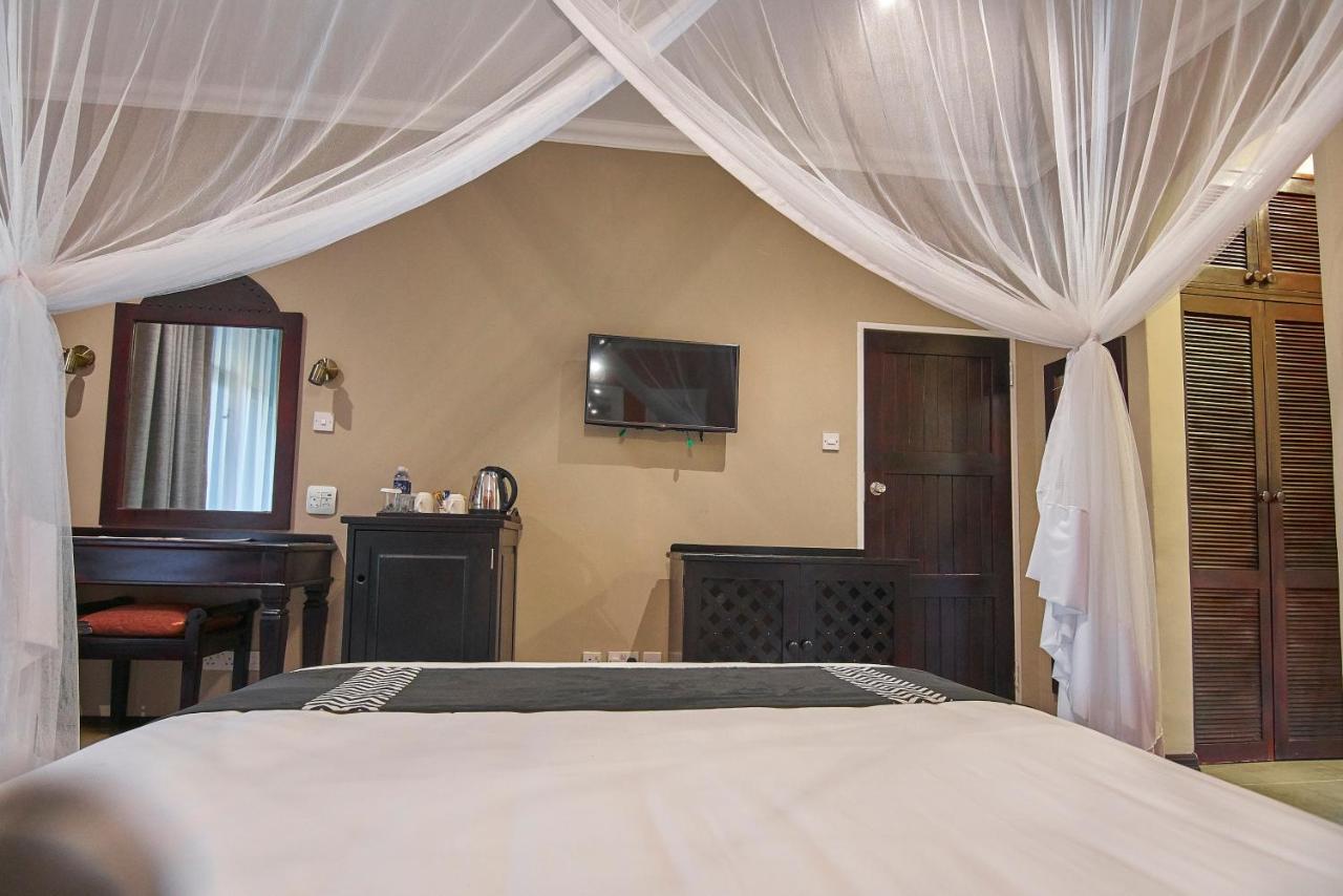 Victoria Falls Rainbow Hotel Buitenkant foto