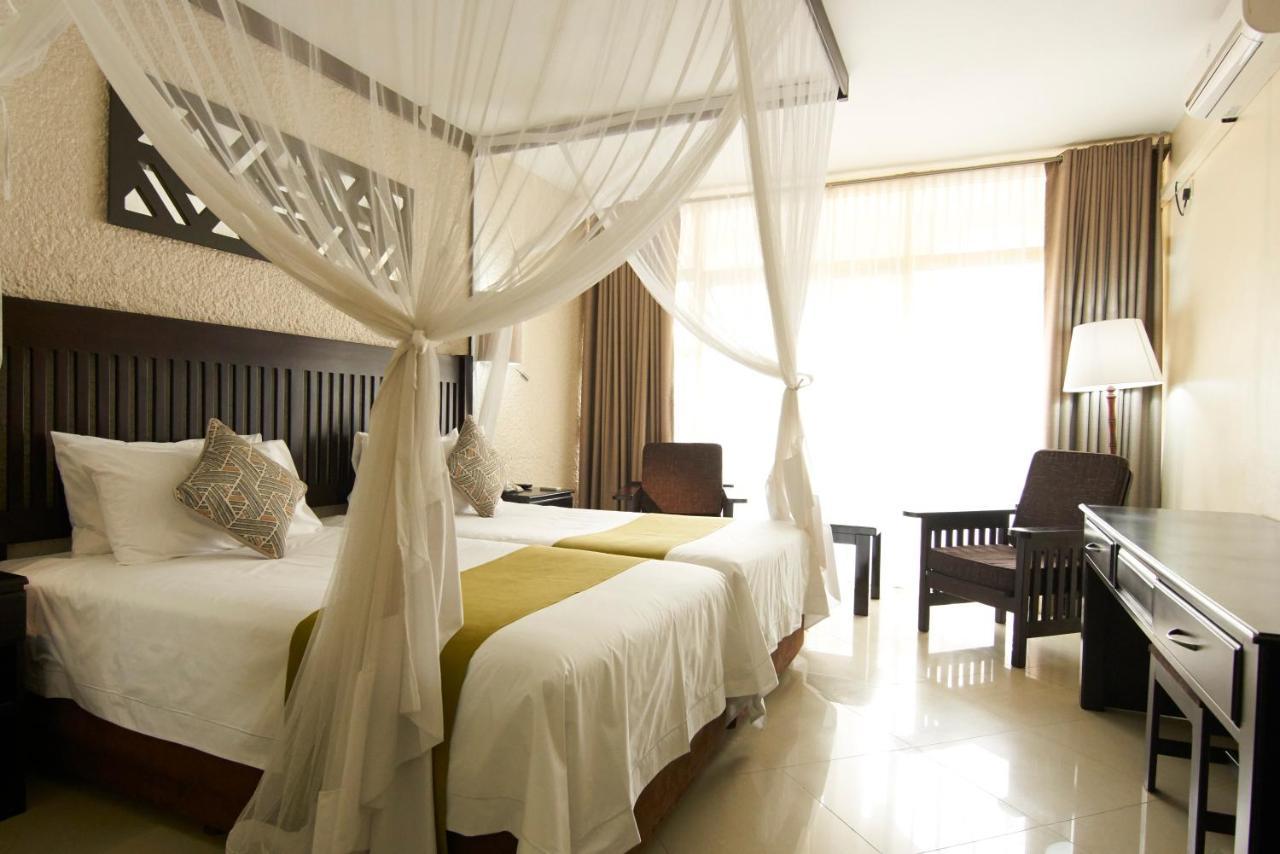 Victoria Falls Rainbow Hotel Buitenkant foto
